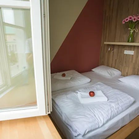 Safestay Warsaw Old Town-3